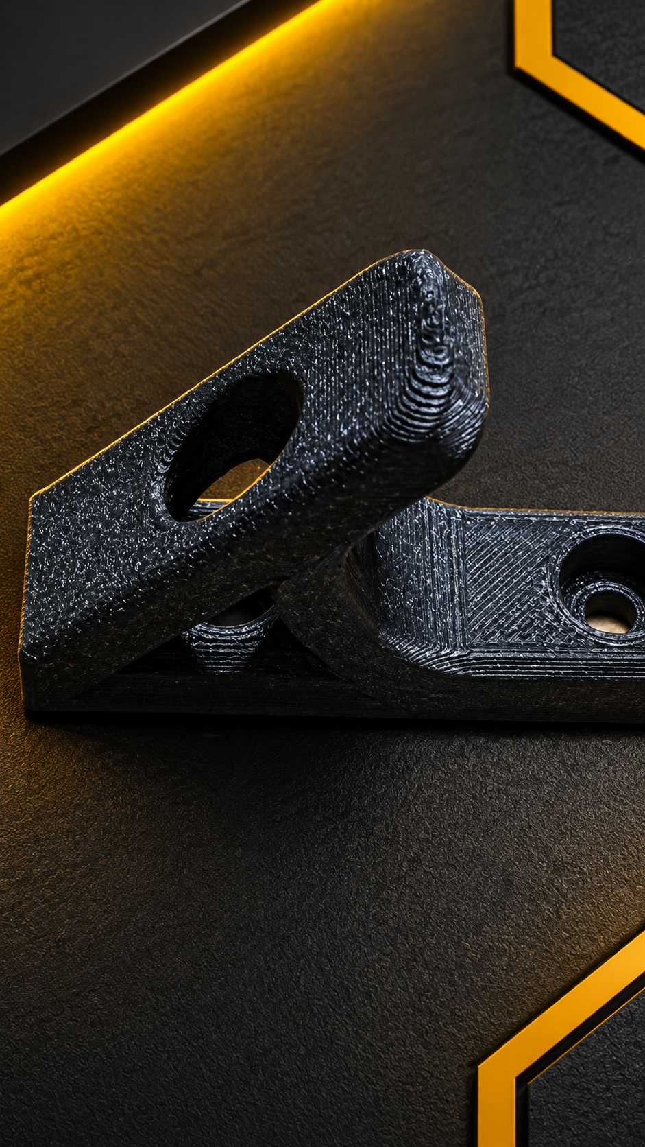 Detail 3D tištěného speciálního úchytu z PC-CF – BB3D